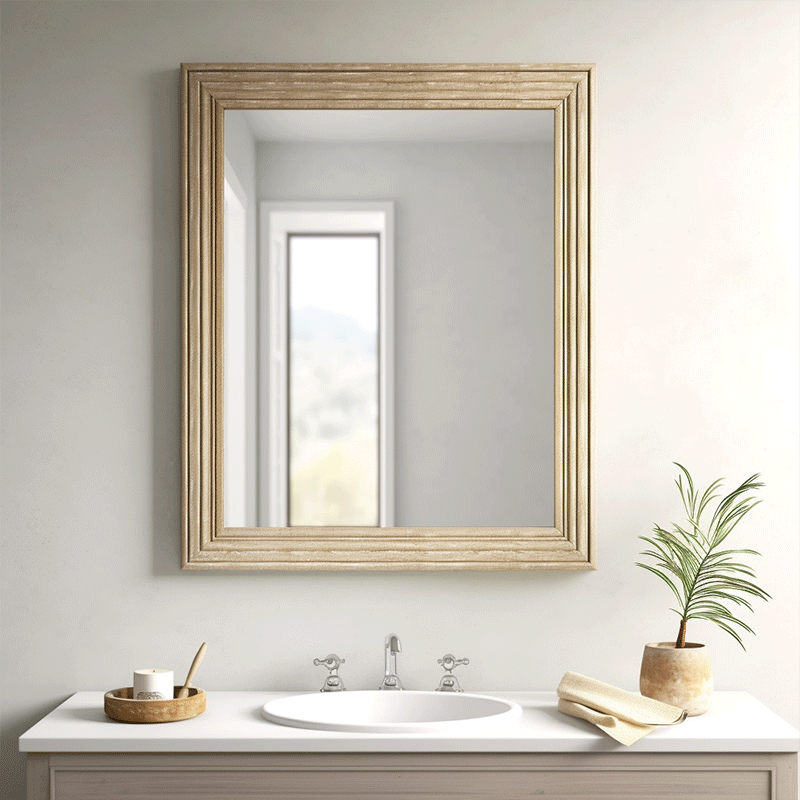 Which Type of Bathroom Mirror Is Better?